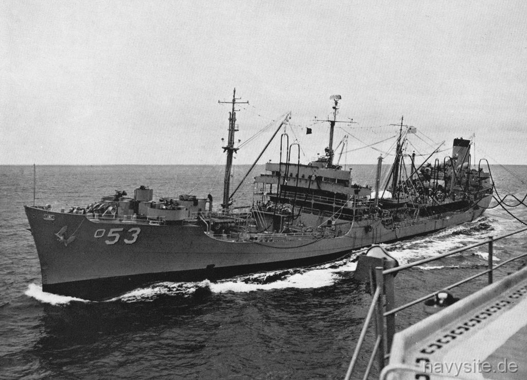 USS CALIENTE AO-53 Fleet Oiler 